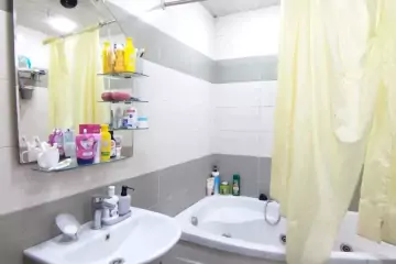 Satılır Yeni Tikili Beşmərtəbədə