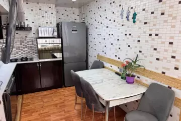 Satılır Köhnə Tikili Yasamalda