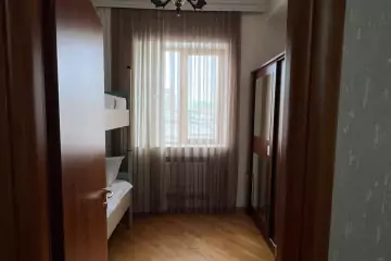 Aylıq Kirayə Yeni Tikili Mərkəzdə