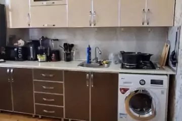 Satılır Həyət Evi Yeni Ramana Qəsəbəsida