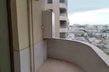 Satılır Yeni Tikili Elmler Akademiyasıda