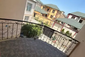 Satılır Həyət Evi Biləcəridə