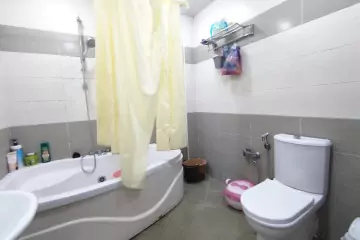 Satılır Yeni Tikili Beşmərtəbədə