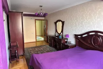 Satılır Köhnə Tikili Yasamalda