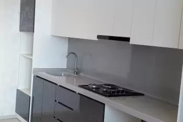 Satılır Yeni Tikili Yeni Yasamalda