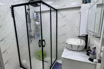 Satılır Köhnə Tikili Yasamalda