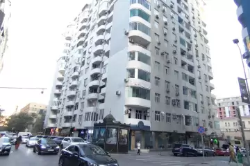 Satılır Yeni Tikili Beşmərtəbədə