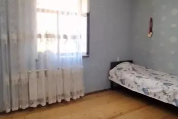 Satılır Həyət Evi Yeni Ramana Qəsəbəsida