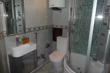 Aylıq Kirayə Yeni Tikili Gənclik Mallda