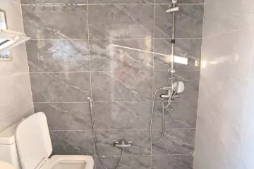 Satılır Həyət Evi Masazırda