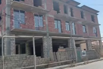 Satılır Obyekt Qaraçuxurda