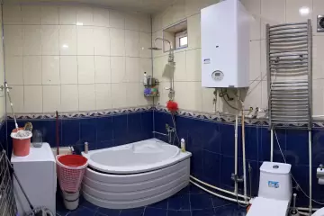 Satılır Həyət Evi Badamdarda