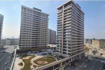 Satılır Yeni Tikili Ağ şəhər Kompleksində
