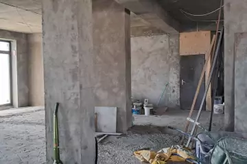 Satılır Yeni Tikili Elmler Akademiyasıda