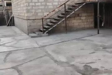 Satılır Həyət Evi Biləcəridə 