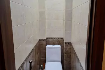 Satılır Köhnə Tikili Elmler Akademiyasıda