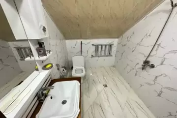 Satılır Villa Bakıxanovda
