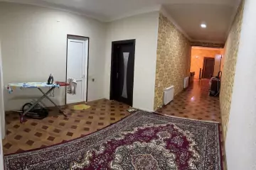 Satılır Həyət Evi Badamdarda