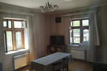Satılır Bağ Evi Biləcəridə