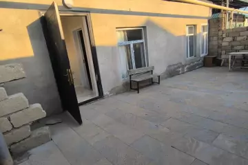 Satılır Həyət Evi Masazırda