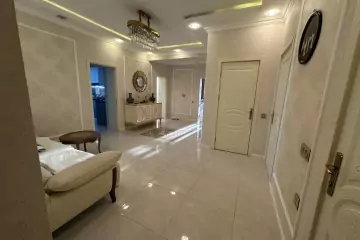 Satılır Yeni Tikili Yeni Yasamalda