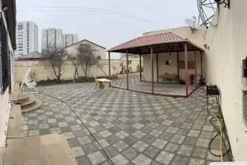 Satılır Həyət Evi Badamdarda