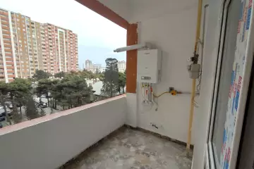 Satılır Yeni Tikili 8-ci Kilometrdə