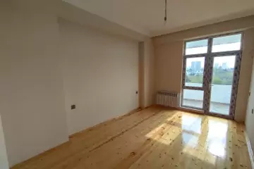 Satılır Yeni Tikili 8-ci Kilometrdə