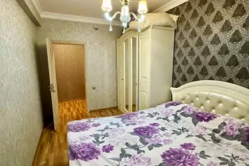 Satılır Yeni Tikili Bakıxanovda