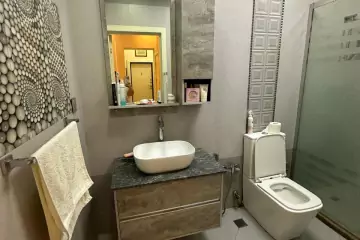 Satılır Yeni Tikili Yeni Yasamalda