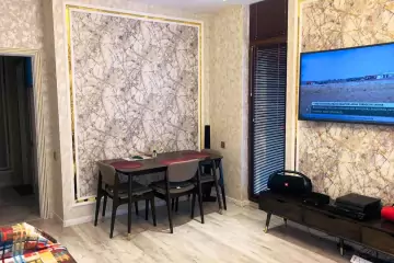 Satılır Yeni Tikili Bakıxanovda