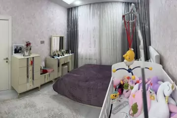 Satılır Həyət Evi Badamdarda