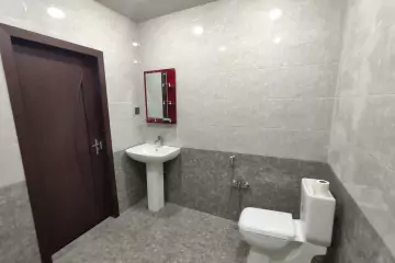 Satılır Yeni Tikili 8-ci Kilometrdə