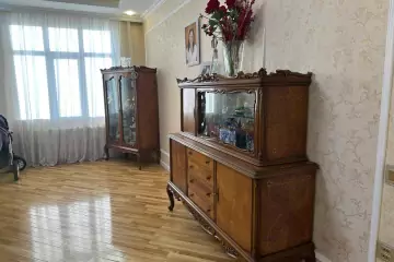 Satılır Yeni Tikili Yeni Yasamalda