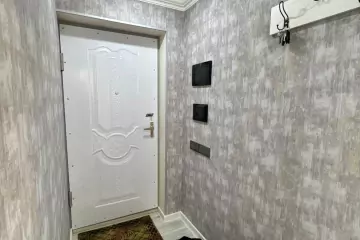Satılır Köhnə Tikili Bakıxanovda