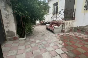 Satılır Həyət Evi Xırdalan şəhərində