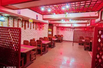 Satılır Obyekt Zabitlər Parkı