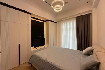 Satılır Yeni Tikili Ağ şəhər Kompleksində