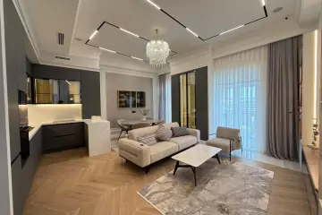 Satılır Yeni Tikili Ağ şəhər Kompleksində