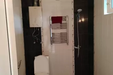Satılır Həyət Evi Zabrat Qəsəbəsida