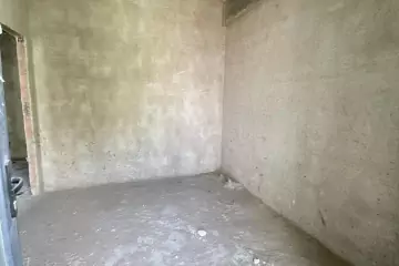 Satılır Yeni Tikili Elmler Akademiyasıda