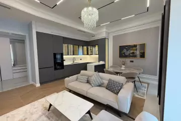Satılır Yeni Tikili Ağ şəhər Kompleksində