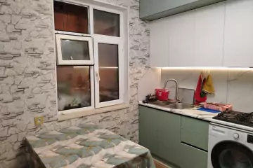 Satılır Həyət Evi Zabrat Qəsəbəsida