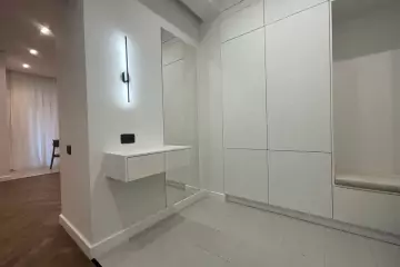 Aylıq Kirayə Yeni Tikili Ağ şəhər Kompleksində