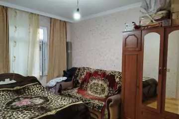 Satılır Həyət Evi Zabrat Qəsəbəsida
