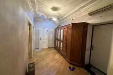 Satılır Yeni Tikili Yasamalda