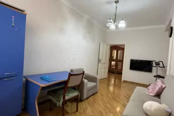 Satılır Yeni Tikili Yasamalda