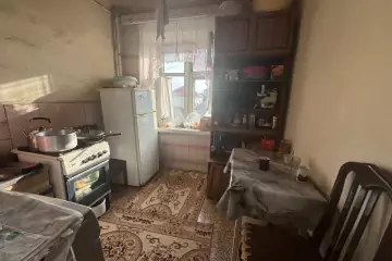 Satılır Köhnə Tikili Biləcəridə