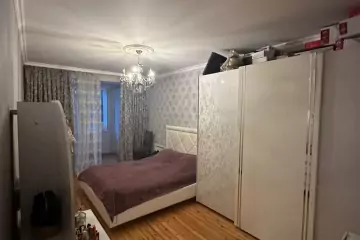 Satılır Köhnə Tikili Bakıxanovda