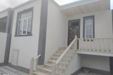 Satılır Həyət Evi Zabrat Qəsəbəsida